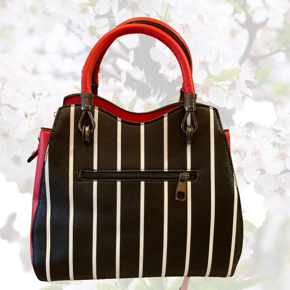 Red with Black & White Stripes Purse NWOT - Picture 3 of 5